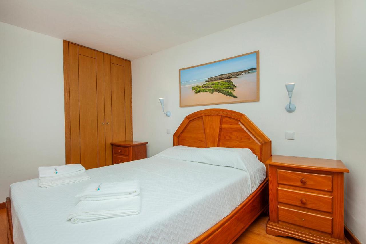 H - Montes De Praias Guesthouse 阿尔热祖尔 外观 照片
