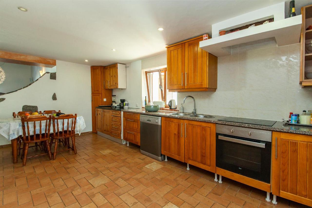 H - Montes De Praias Guesthouse 阿尔热祖尔 外观 照片