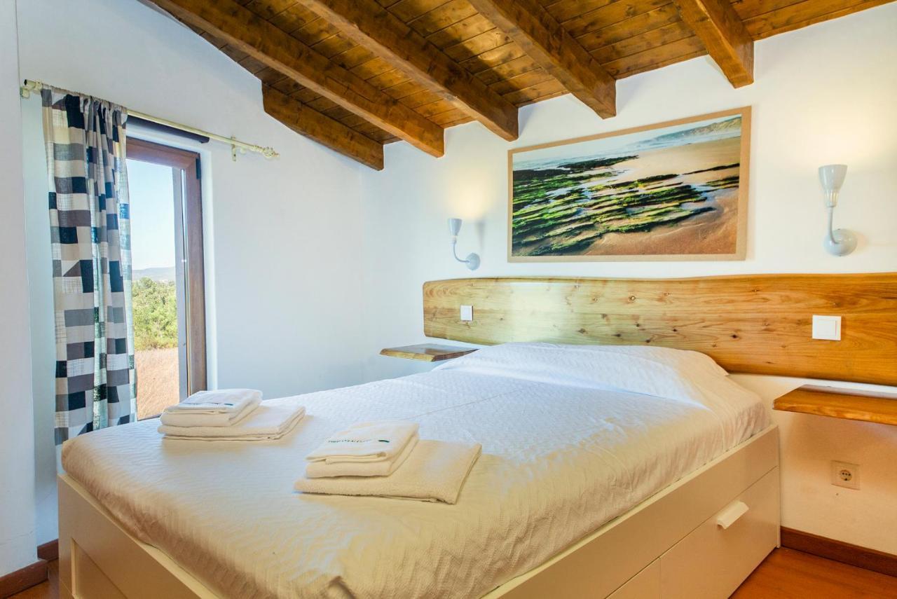 H - Montes De Praias Guesthouse 阿尔热祖尔 外观 照片
