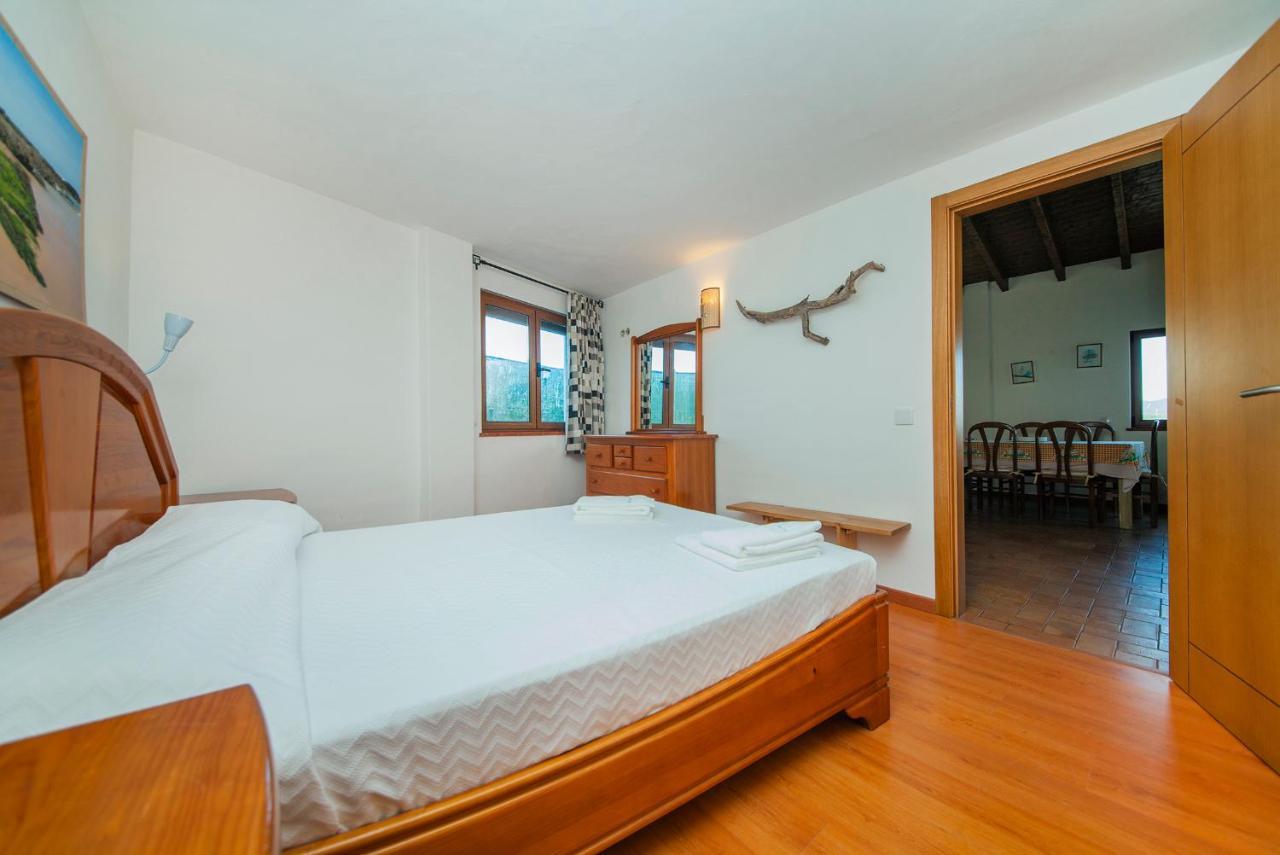 H - Montes De Praias Guesthouse 阿尔热祖尔 外观 照片